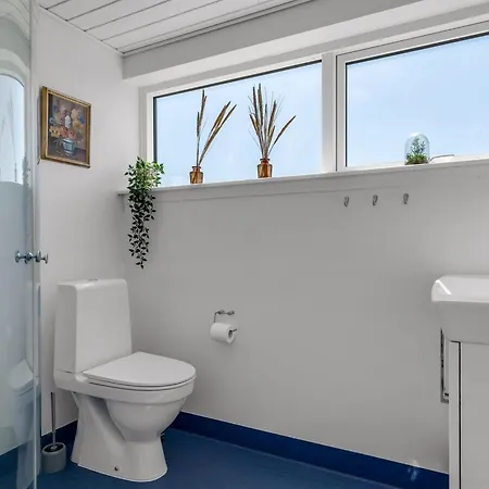 Toska - 800m From The Sea By Interhome *