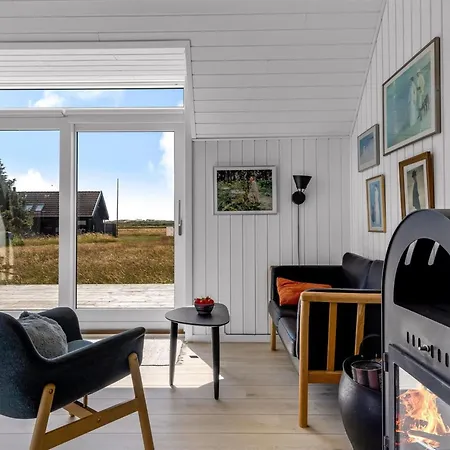 Toska - 800m From The Sea By Interhome *